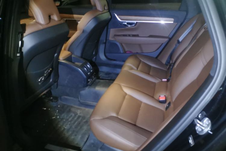 Used Volvo S90 2022 B5 Zhiyi Luxury Edition Left Rear Seat