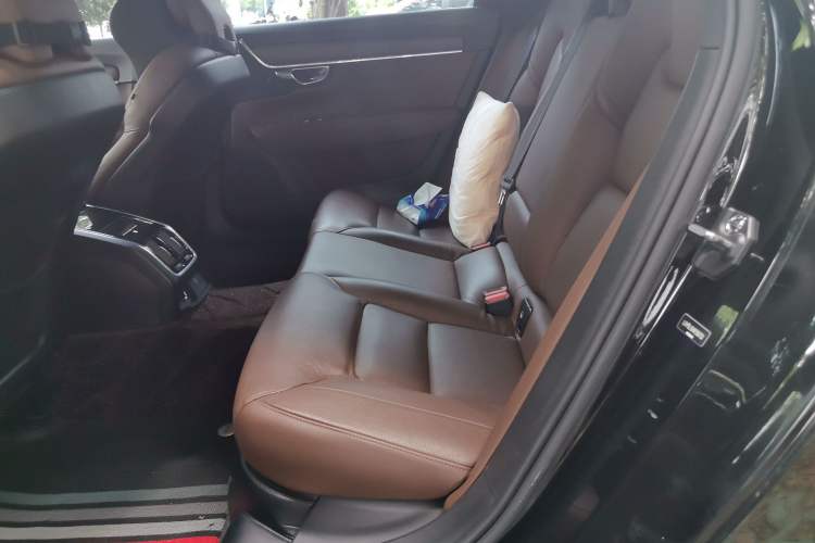 Used Volvo S90 2022 B5 Zhiyi Luxury Edition Left Rear Seat