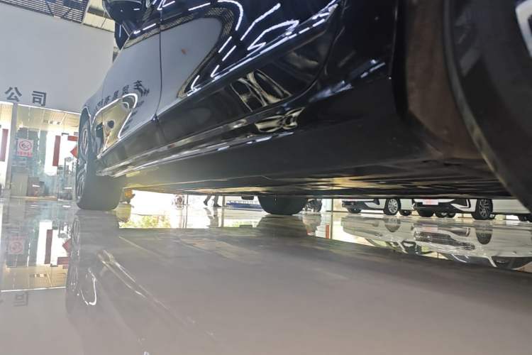 Used Volvo S90 2022 B5 Zhiyi Luxury Edition Left Side Sill