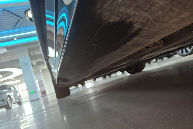Used Volvo S90 2022 B5 Zhiyuan Luxury Edition Left Side Sill