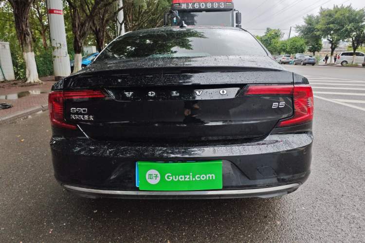 Used Volvo S90 2022 B5 Zhiyi Luxury Edition Rear