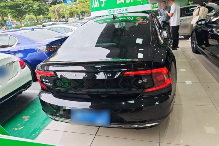 Used Volvo S90 2022 B5 Zhiyuan Luxury Edition Rear