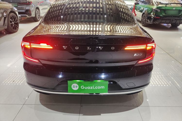Used Volvo S90 2022 B5 Zhiyuan Luxury Edition Rear