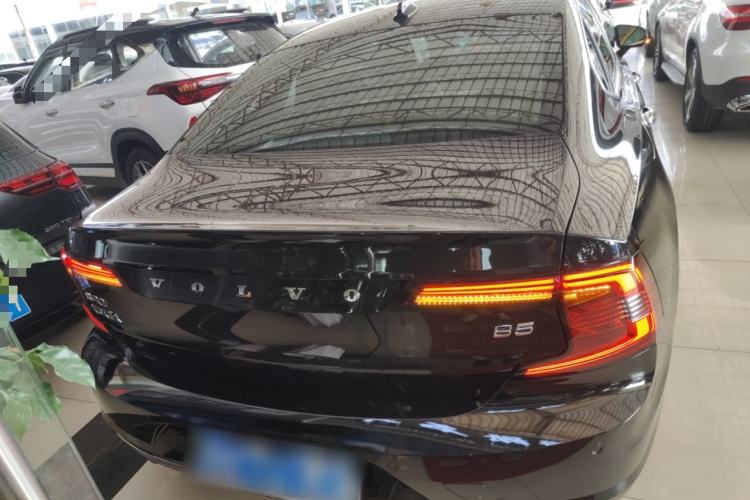 Used Volvo S90 2022 B5 Zhiyi Luxury Edition Rear