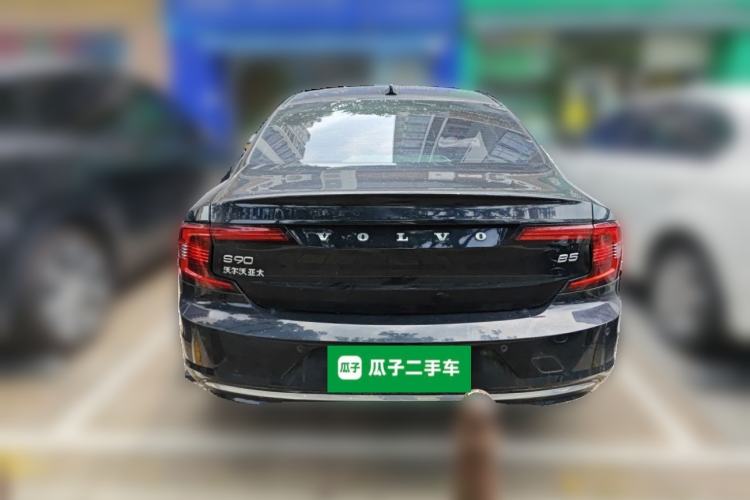 Used Volvo S90 2022 B5 Zhiyuan Luxury Edition Rear