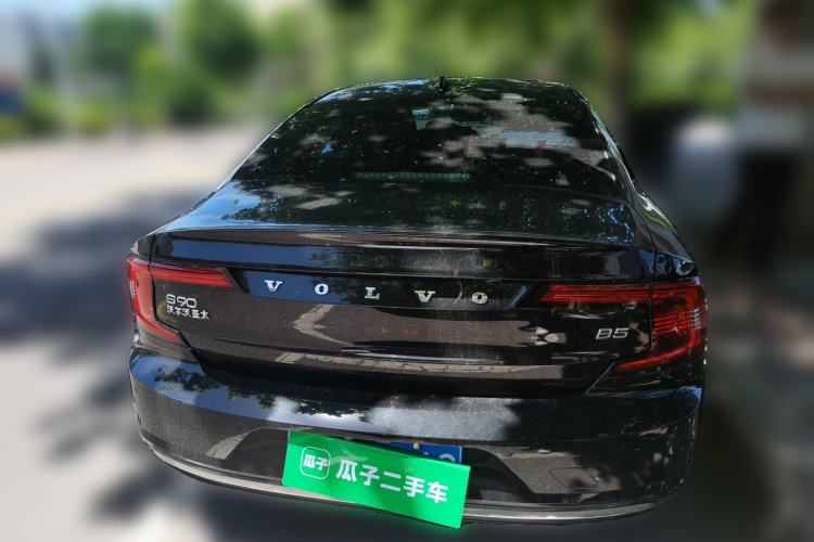 Used Volvo S90 2022 B5 Zhiyuan Luxury Edition Rear
