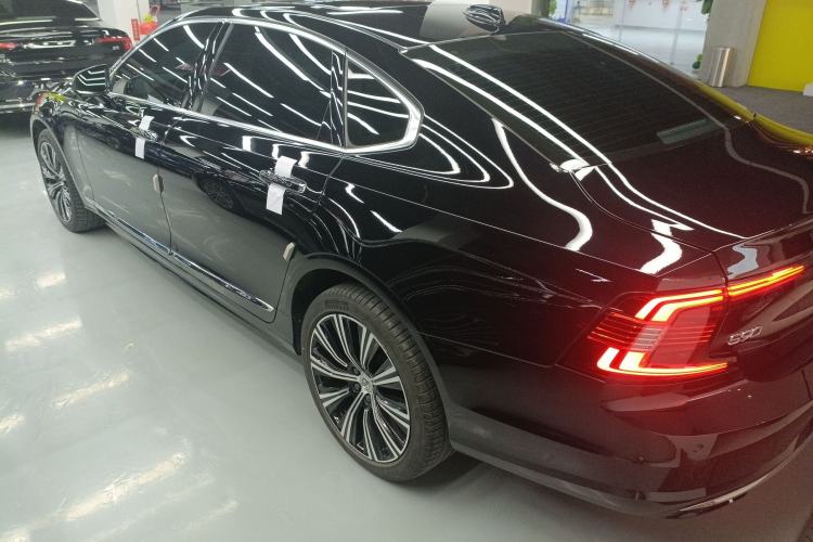 Used Volvo S90 2022 B5 Zhiyuan Luxury Edition Rear Left 45 Deg