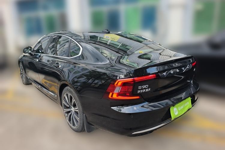 Used Volvo S90 2022 B5 Zhiyi Luxury Edition Rear Left 45 Deg