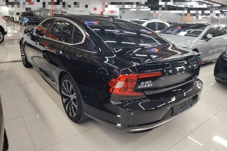 Used Volvo S90 2022 B5 Zhiyuan Luxury Edition Rear Left 45 Deg