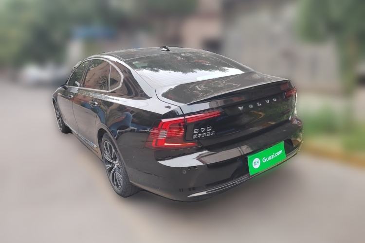 Used Volvo S90 2022 B5 Zhiyi Luxury Edition Rear Left 45 Deg