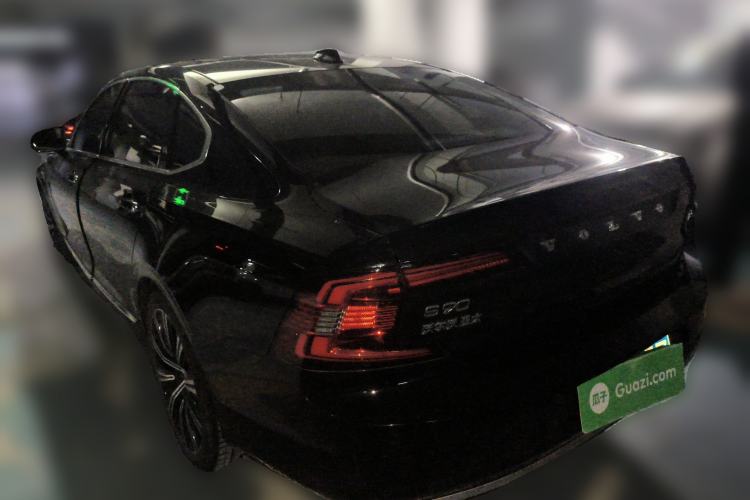 Used Volvo S90 2022 B5 Zhiya Luxury Edition Rear Left 45 Deg