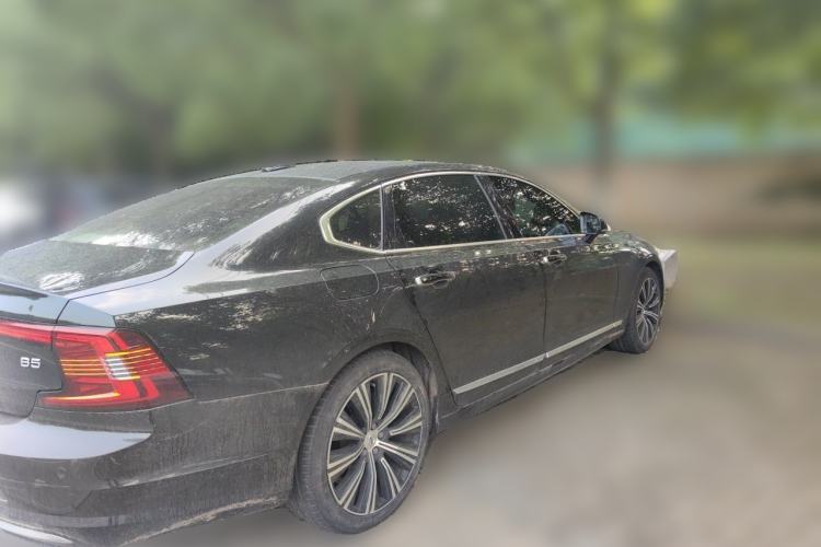 Used Volvo S90 2022 B5 Zhiyuan Luxury Edition Rear Right 45 Deg