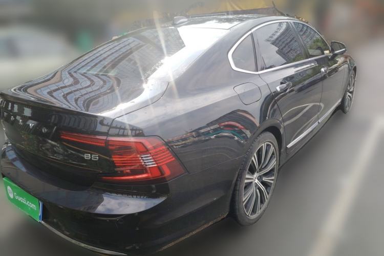 Used Volvo S90 2022 B5 Zhiyuan Luxury Edition Rear Right 45 Deg