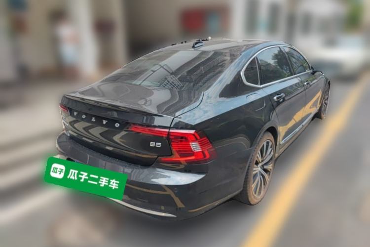 Used Volvo S90 2022 B5 Zhiyuan Luxury Edition Rear Right 45 Deg
