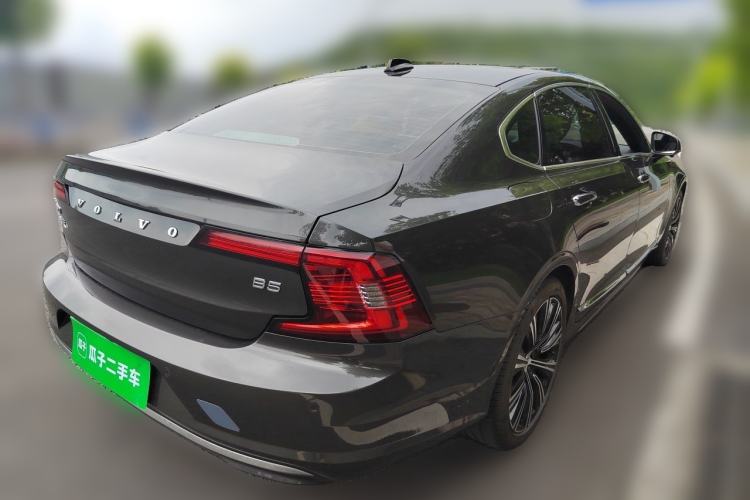 Used Volvo S90 2022 B5 Zhiyuan Luxury Edition Rear Right 45 Deg