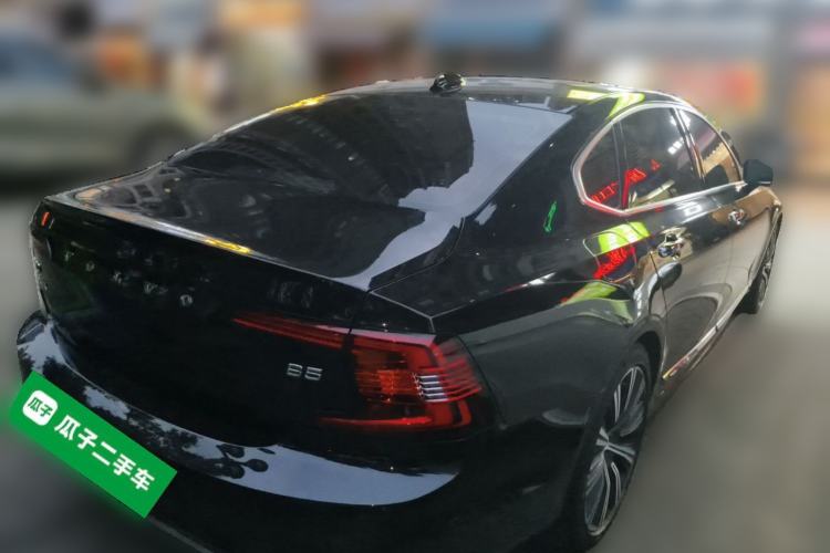 Used Volvo S90 2022 B5 Zhiyuan Luxury Edition Rear Right 45 Deg