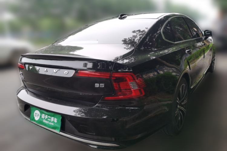 Used Volvo S90 2022 B5 Zhiyuan Luxury Edition Rear Right 45 Deg