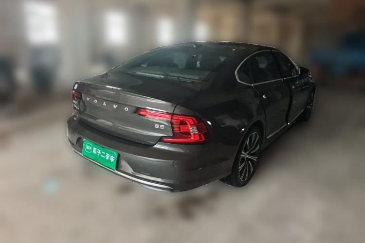 Used Volvo S90 2022 B5 Zhiyuan Luxury Edition Rear Right 45 Deg