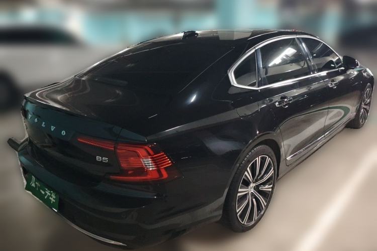 Used Volvo S90 2022 B5 Zhiyuan Luxury Edition Rear Right 45 Deg