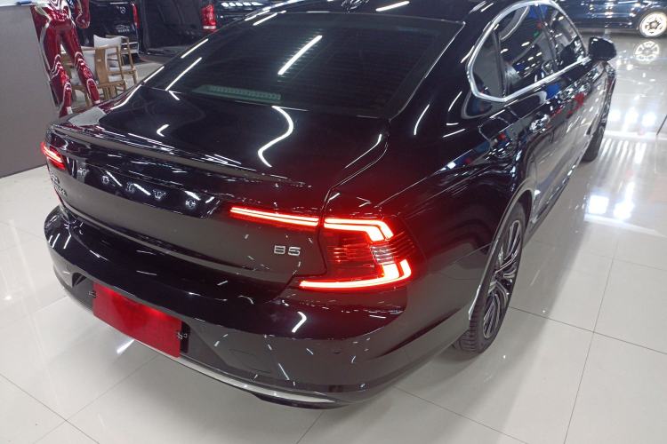 Used Volvo S90 2022 B5 Zhiyuan Luxury Edition Rear Right 45 Deg