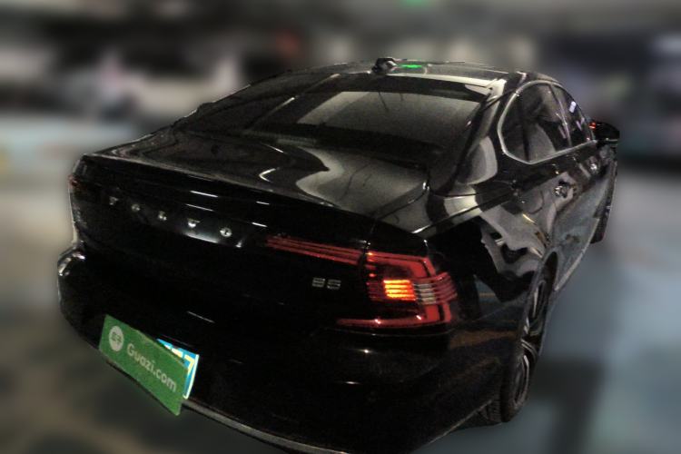 Used Volvo S90 2022 B5 Zhiya Luxury Edition Rear Right 45 Deg