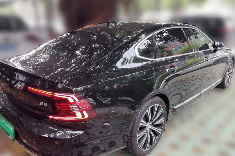Used Volvo S90 2022 B5 Zhiyi Luxury Edition Rear Right 45 Deg