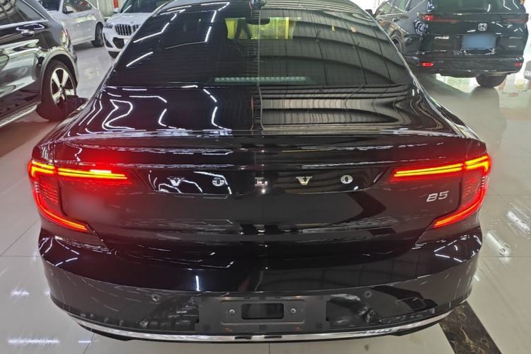 Used Volvo S90 2022 B5 Zhiyi Luxury Edition Rear