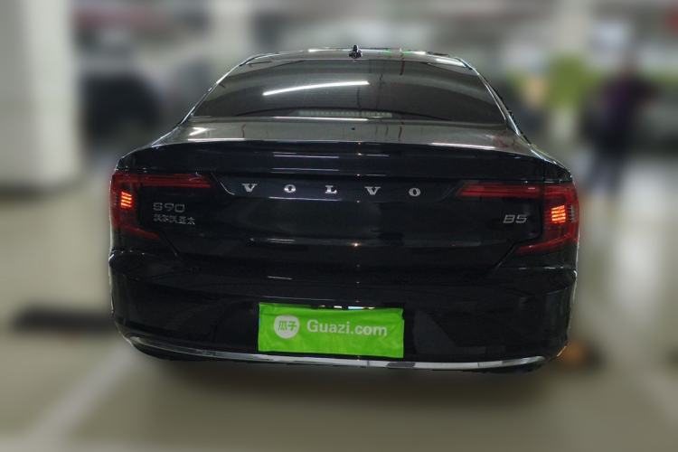Used Volvo S90 2022 B5 Zhiyuan Luxury Edition Rear