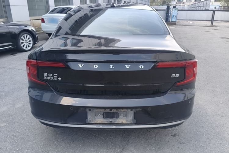 Used Volvo S90 2022 B5 Zhiyi Luxury Edition Rear