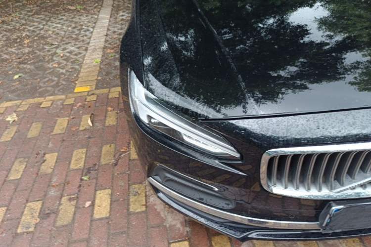 Used Volvo S90 2022 B5 Zhiyuan Luxury Edition Right Front Headlight