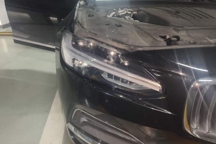 Used Volvo S90 2022 B5 Zhiyuan Luxury Edition Right Front Headlight