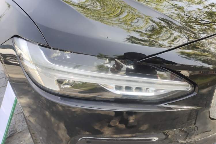 Used Volvo S90 2022 B5 Zhiyuan Luxury Edition Right Front Headlight