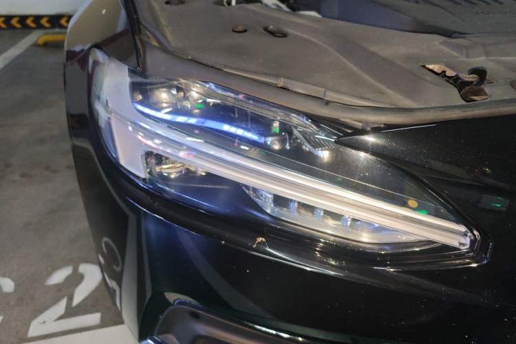 Used Volvo S90 2022 B5 Zhiyuan Luxury Edition Right Front Headlight