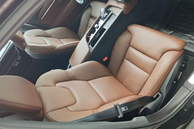 Used Volvo S90 2022 B5 Zhiyuan Luxury Edition Right Front Seat