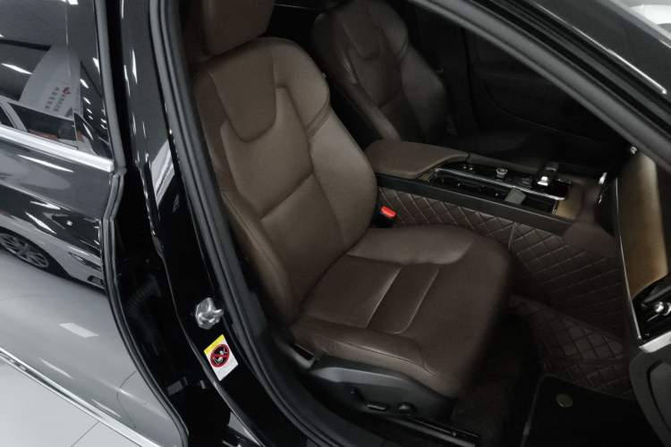 Used Volvo S90 2022 B5 Zhiyi Luxury Edition Right Front Seat