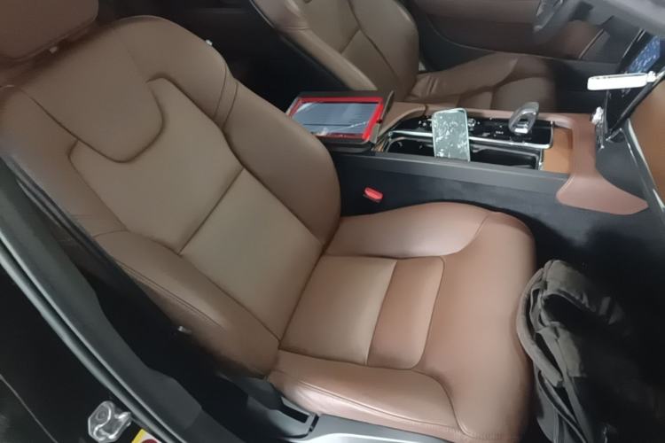 Used Volvo S90 2022 B5 Zhiyi Luxury Edition Right Front Seat