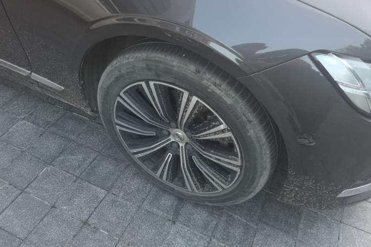 Used Volvo S90 2022 B5 Zhiyi Sport Edition Right Front Wheel Hub