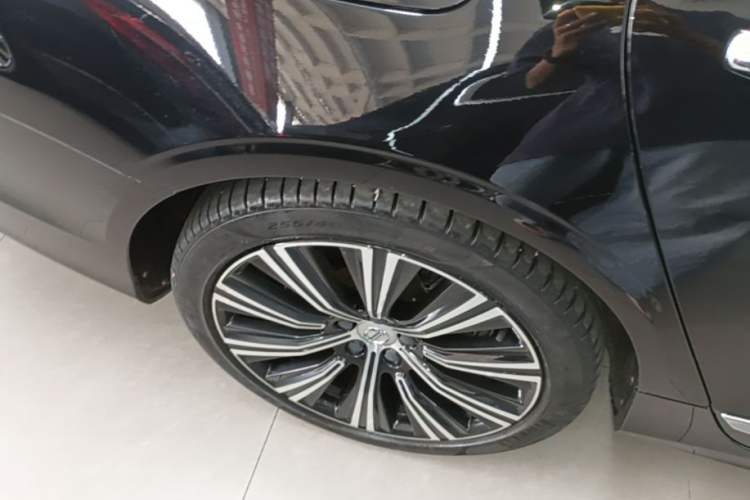 Used Volvo S90 2022 B5 Zhiya Luxury Edition Right Rear Wheel Hub