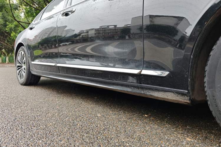Used Volvo S90 2022 B5 Zhiyi Luxury Edition Right Side Sill