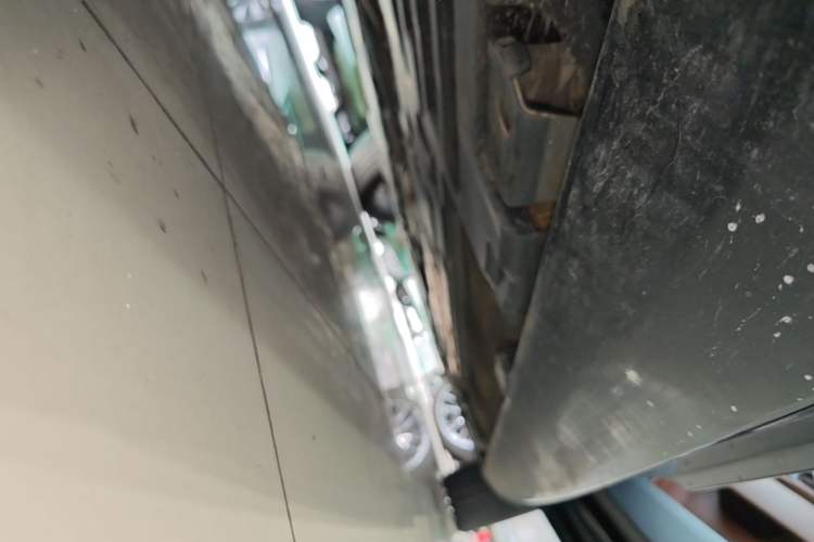 Used Volvo S90 2022 B5 Zhiyuan Luxury Edition Right Side Sill