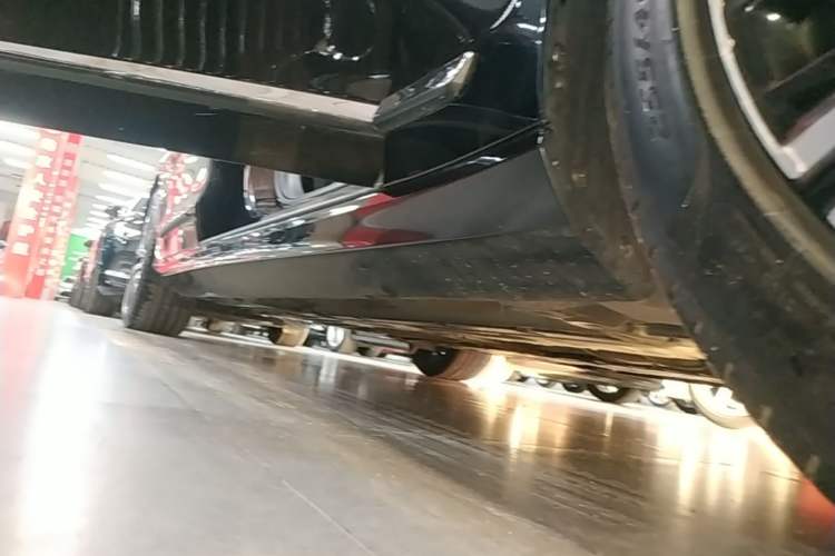 Used Volvo S90 2022 B5 Zhiyuan Luxury Edition Right Side Sill