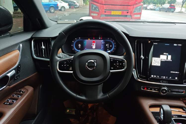 Used Volvo S90 2022 B5 Zhiyi Luxury Edition Steering Wheel