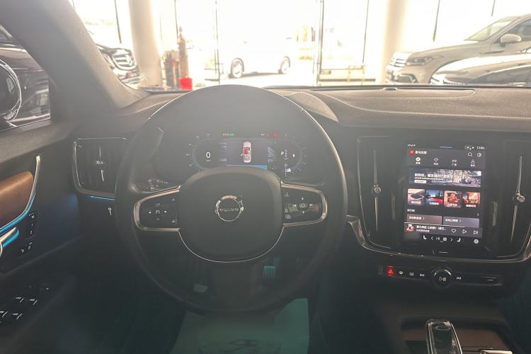 Used Volvo S90 2022 B5 Zhiyi Luxury Edition Steering Wheel
