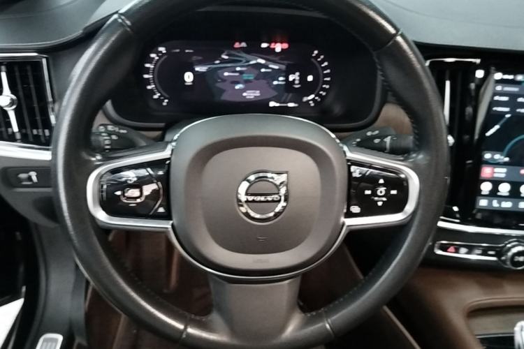 Used Volvo S90 2022 B5 Zhiya Luxury Edition Steering Wheel
