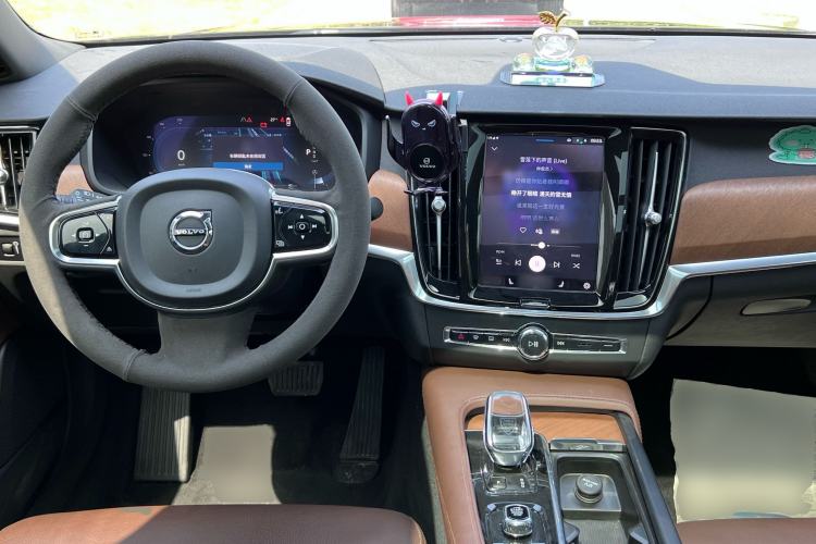 Used Volvo S90 2022 B5 Zhiyi Luxury Edition Steering Wheel