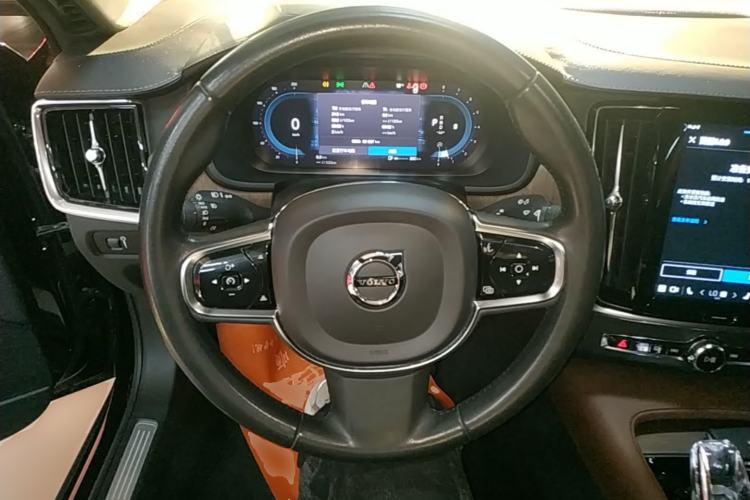 Used Volvo S90 2022 B5 Zhiyuan Luxury Edition Steering Wheel