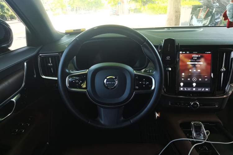 Used Volvo S90 2022 B5 Zhiyuan Luxury Edition Steering Wheel