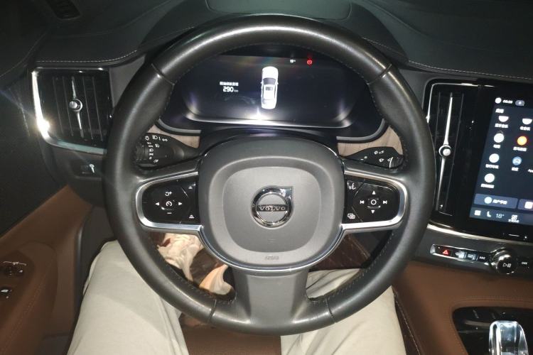 Used Volvo S90 2022 B5 Zhiyuan Luxury Edition Steering Wheel