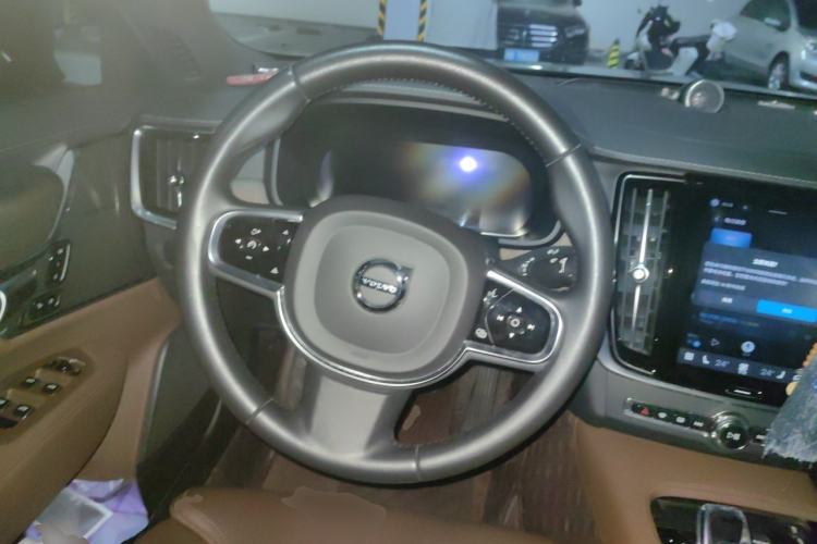 Used Volvo S90 2022 B5 Zhiyuan Luxury Edition Steering Wheel