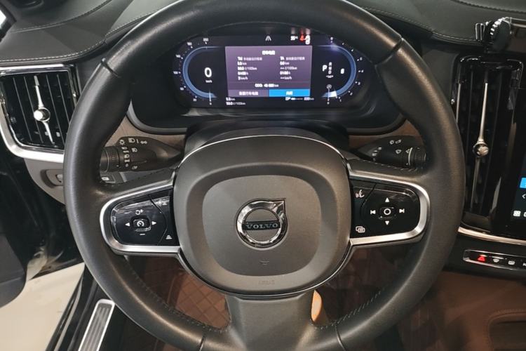 Used Volvo S90 2022 B5 Zhiyuan Luxury Edition Steering Wheel